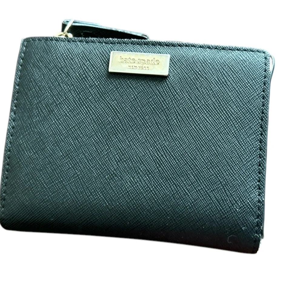Kate Spade Women's Black Leather Wallet‎